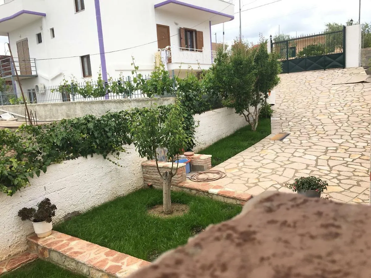 Apartment Natural Holiday Houses Ksamil
