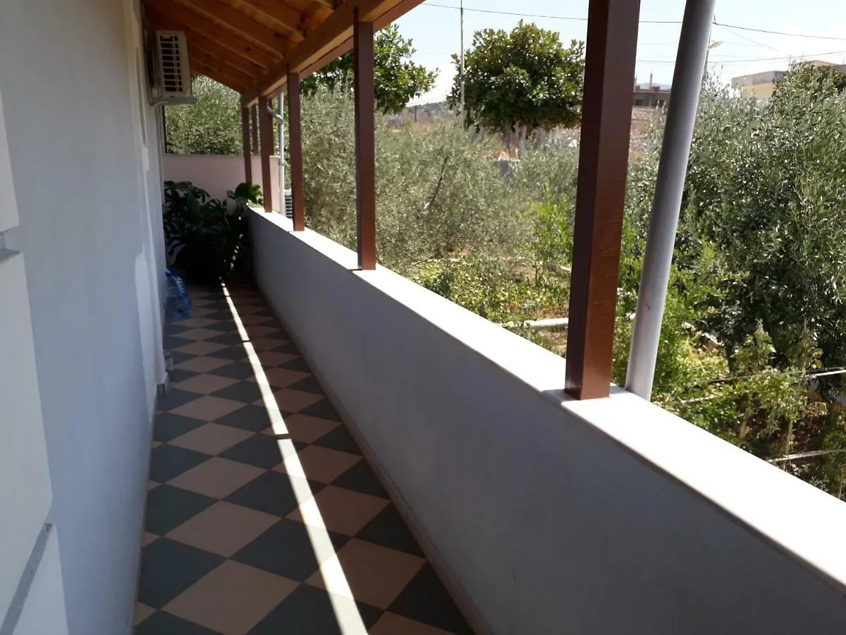 Natural Holiday Houses Ksamil 0*,  Albania