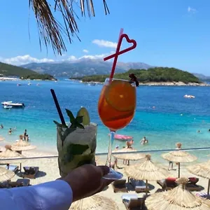 Four Islands Otel