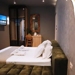 Foga Hebrus Hotell