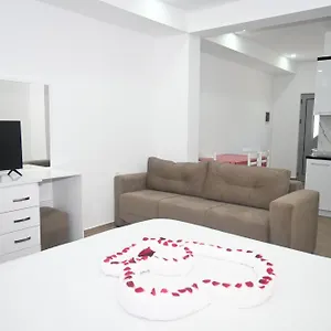 Apartamento Iljo, Ksamil